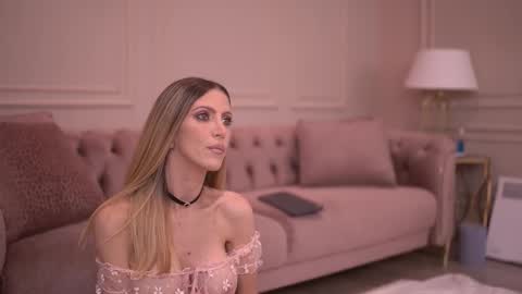 Ella online show from 13, 11, 2025