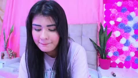 Ela  online show from 3, 2, 2025