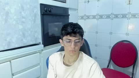 Snapshot of elangiraldo chatting on 13, 6, 2026 Elan Giralon online show from 13, 6, 2026