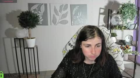 Snapshot of elara_starfall chatting on 11, 7, 2026 Marta online show from 11, 7, 2026