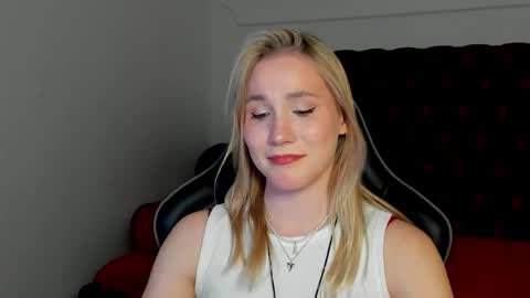 elaravoltage online show from 29, 4, 2026