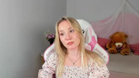 elaravoltage online show from 21, 6, 2026