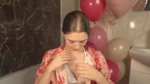 Elba Blance online show from 17, 10, 2025