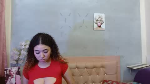 Snapshot of eleanor_rouillard chatting on 16, 6, 2026 eleanor_rouillard online show from 16, 6, 2026