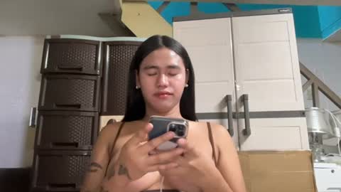 Snapshot of eleanorarmani_ chatting on 16, 7, 2026 El online show from 16, 7, 2026