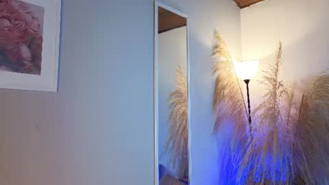 Snapshot of elecktra_sweet chatting on 13, 6, 2026 Elecktra online show from 13, 6, 2026