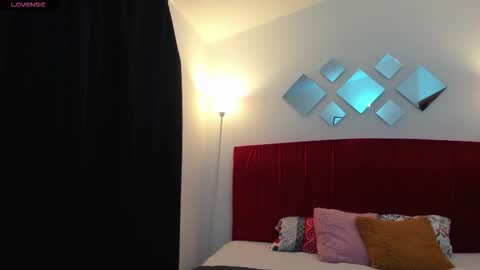 Snapshot of electra__moon chatting on 21, 10, 2025 electra__moon online show from 21, 10, 2025