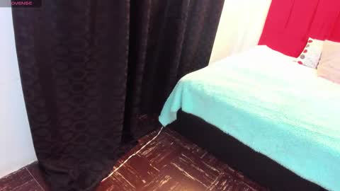 Snapshot of electra__moon chatting on 11, 11, 2025 electra__moon online show from 11, 11, 2025