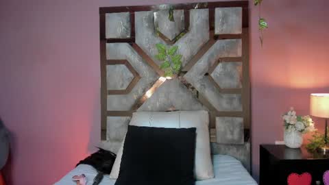 electra_gosselin online show from 17, 7, 2026