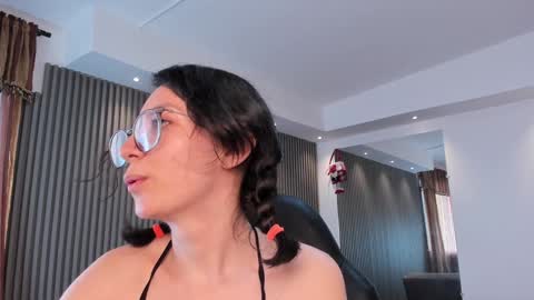 Snapshot of electraa_fox chatting on 19, 12, 2024 Electra online show from 19, 12, 2024