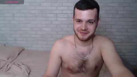 Snapshot of electric_smile chatting on 5, 8, 2026 Alex online show from 5, 8, 2026