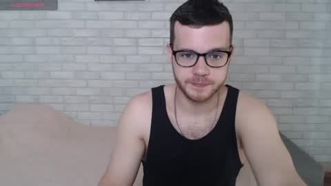Snapshot of electric_smile chatting on 6, 8, 2026 Alex online show from 6, 8, 2026