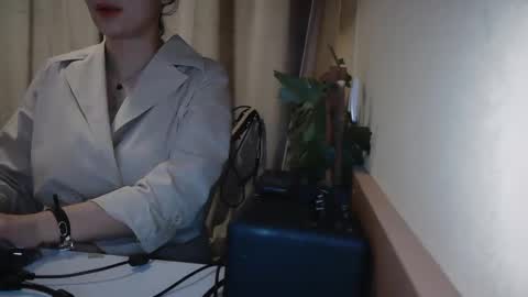 Snapshot of electrocute_me chatting on 26, 1, 2025 Julia Follow me on Onlyfansju grosroberts online show from 26, 1, 2025