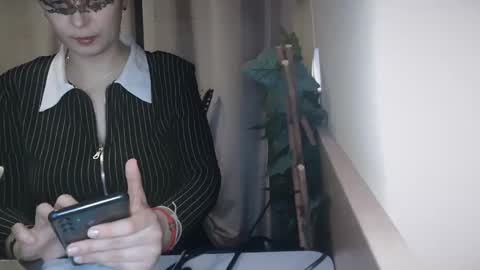 Snapshot of electrocute_me chatting on 25, 2, 2025 Julia Follow me on Onlyfansju grosroberts online show from 25, 2, 2025