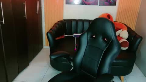 electrogoddess online show from 23, 10, 2025