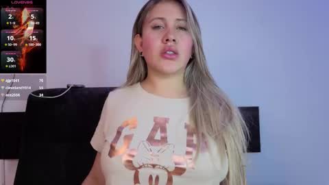 Snapshot of eleecttraa_12 chatting on 27, 10, 2025 Electra online show from 27, 10, 2025