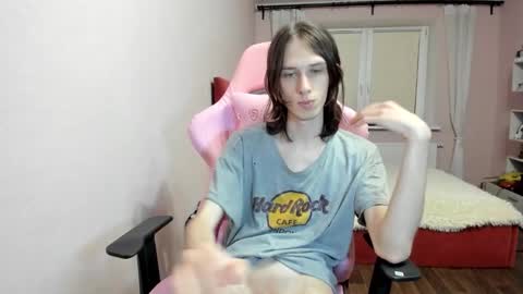 eleganc3 online show from 20, 10, 2025