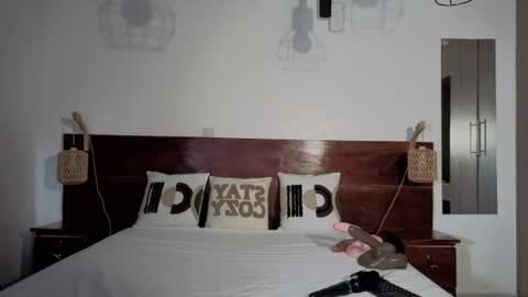 Snapshot of elegant_ebony chatting on 13, 6, 2026 Nika online show from 13, 6, 2026