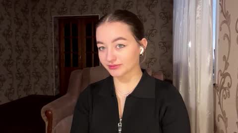 Mia online show from 8, 3, 2026