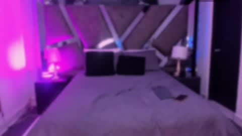 elenacortez online show from 2, 12, 2025