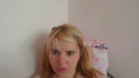 Elena online show from 12, 7, 2026