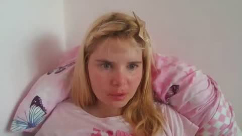 Elena online show from 18, 7, 2026