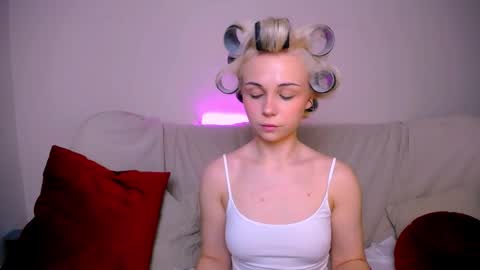 elenamonroe_ online show from 15, 2, 2026