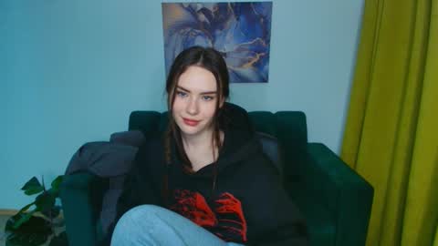 elenaoconar online show from 4, 3, 2025