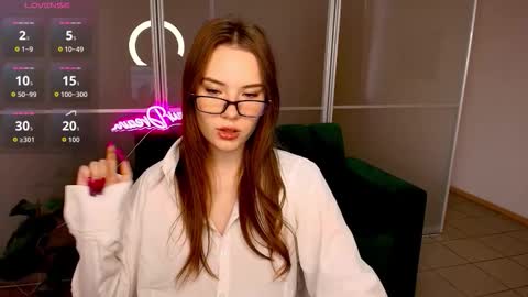 elenaoconar online show from 20, 10, 2025