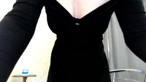 Snapshot of elenaza chatting on 25, 10, 2025 elenaza online show from 25, 10, 2025