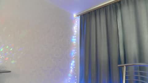 Snapshot of elenaza chatting on 19, 5, 2026 elenaza online show from 19, 5, 2026