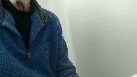 elfyonee online show from 17, 10, 2025