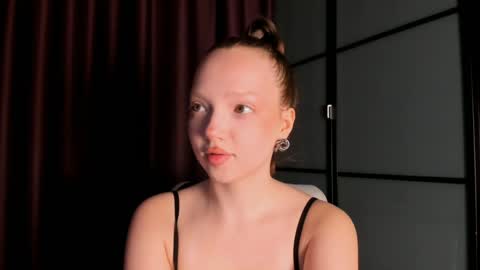 Ella online show from 10, 12, 2024