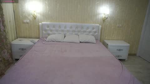 Luna online show from 1, 2, 2026