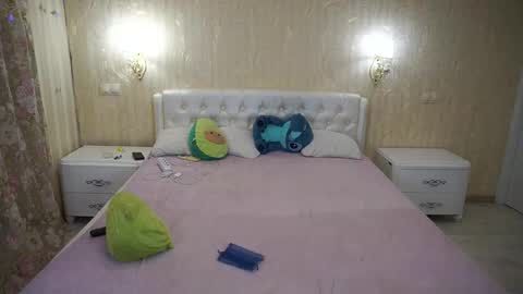 Luna online show from 7, 2, 2026