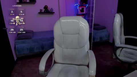 Eliie online show from 10, 3, 2025