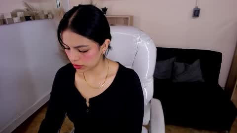 Eliie online show from 21, 9, 2025