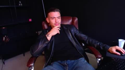 Snapshot of elijahthorne chatting on 10, 2, 2026 ElijahThorne online show from 10, 2, 2026