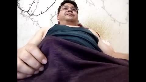 Snapshot of elimposstor chatting on 16, 2, 2026 elimposstor online show from 16, 2, 2026