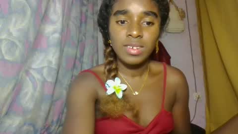 elina981 online show from 13, 4, 2026