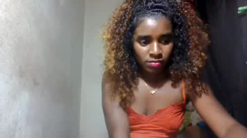 Snapshot of elina981 chatting on 14, 7, 2026 elina981 online show from 14, 7, 2026