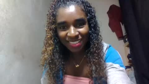 Snapshot of elina981 chatting on 15, 7, 2026 elina981 online show from 15, 7, 2026