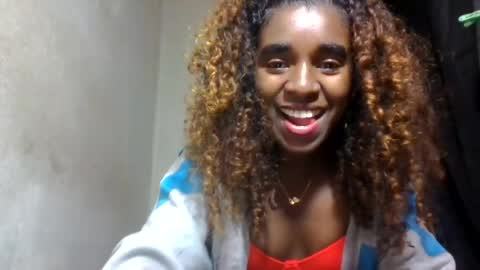 Snapshot of elina981 chatting on 17, 7, 2026 elina981 online show from 17, 7, 2026