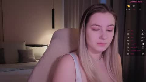 Elina online show from 19, 12, 2025