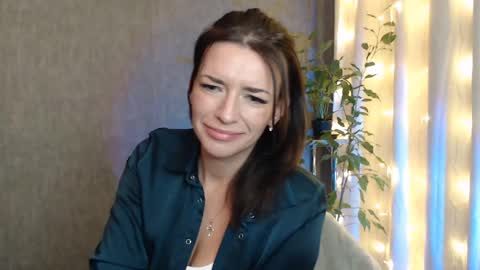 Snapshot of elinapretty chatting on 30, 12, 2024 Elina online show from 30, 12, 2024
