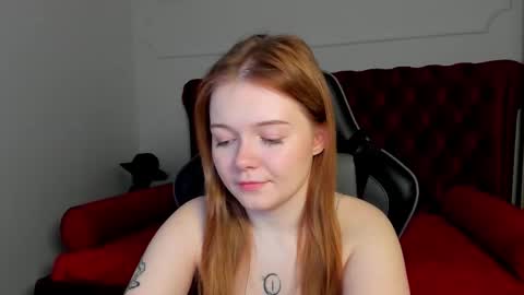 Snapshot of elinavale chatting on 8, 3, 2026 elinavale online show from 8, 3, 2026