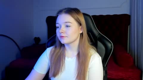 Snapshot of elinavale chatting on 31, 3, 2026 elinavale online show from 31, 3, 2026