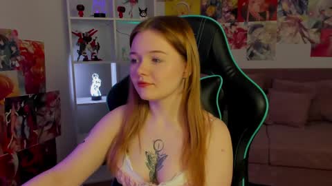 Snapshot of elinavale chatting on 14, 4, 2026 elinavale online show from 14, 4, 2026