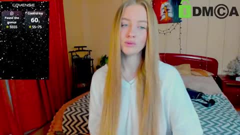 Snapshot of elinor_faith chatting on 4, 1, 2025 elinor_faith online show from 4, 1, 2025