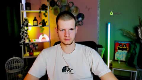 Snapshot of eliot_meow chatting on 21, 9, 2025 eliot_meow online show from 21, 9, 2025